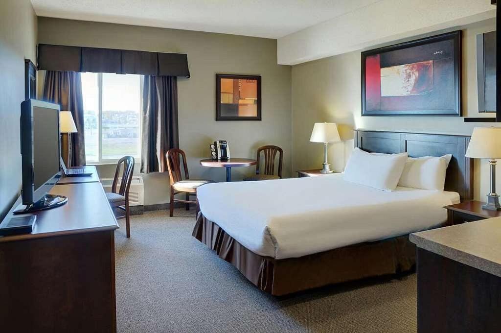 Radisson Hotel Fort St John Fort St. John エクステリア 写真