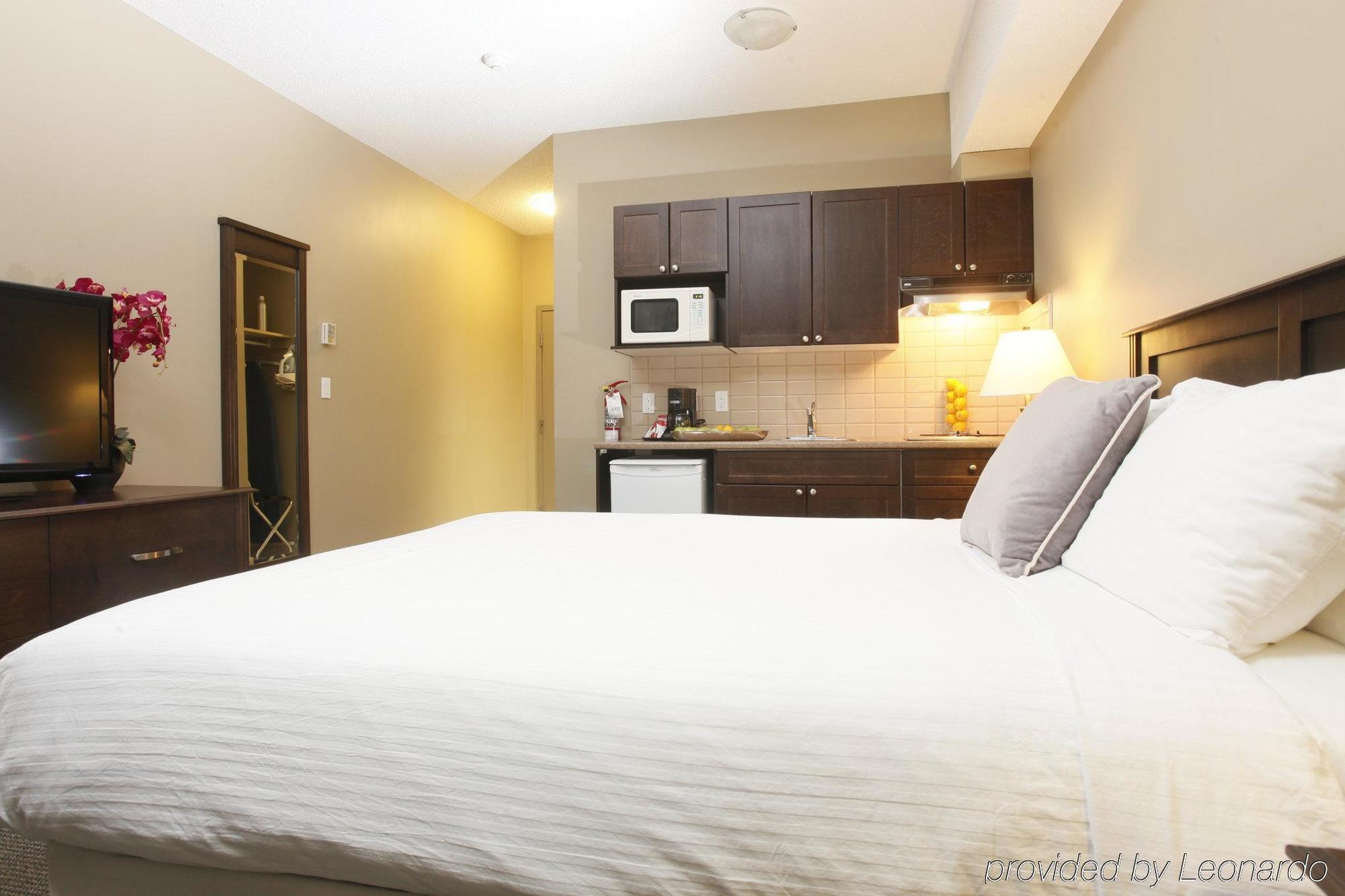 Radisson Hotel Fort St John Fort St. John エクステリア 写真