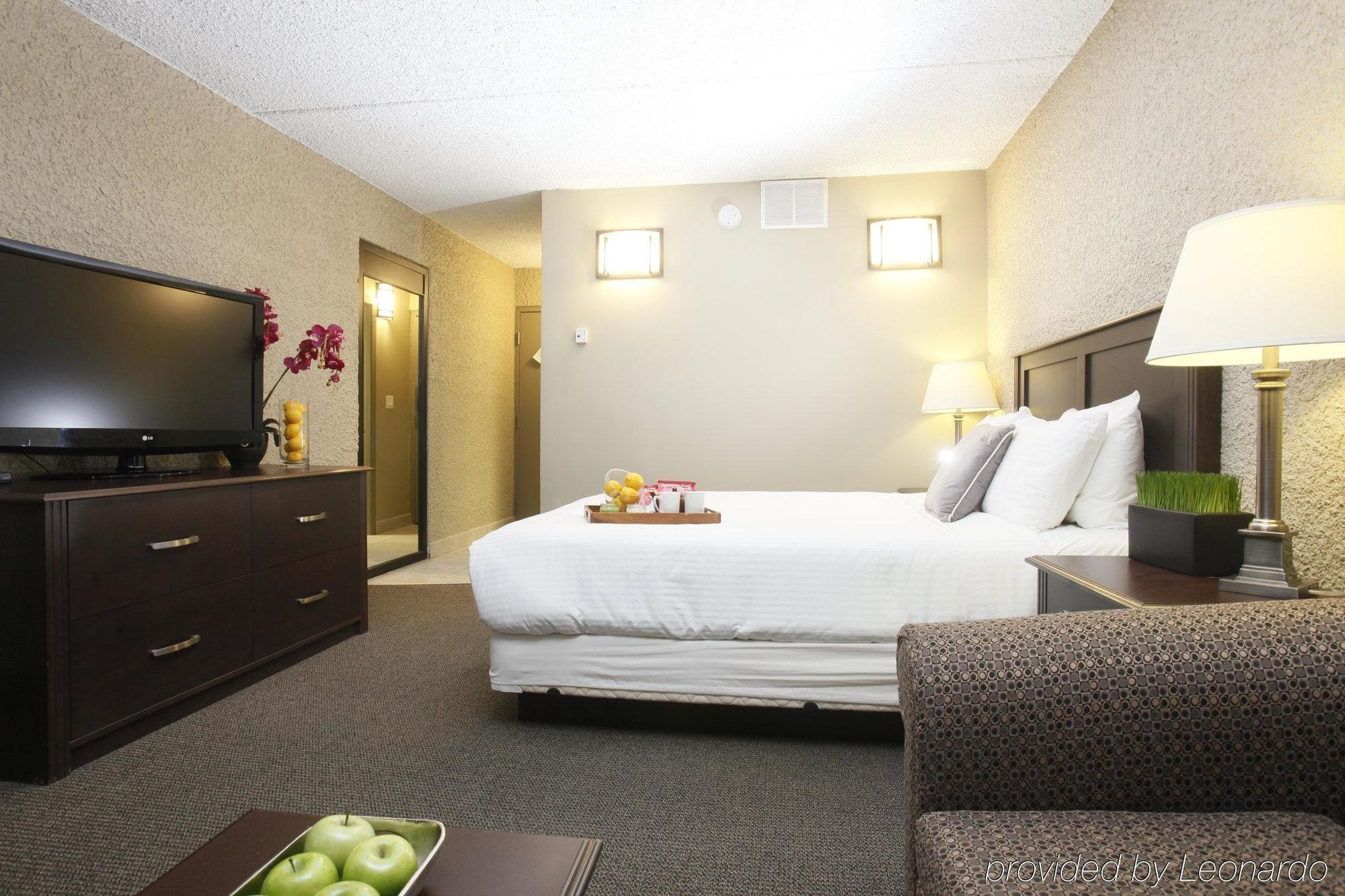 Radisson Hotel Fort St John Fort St. John エクステリア 写真