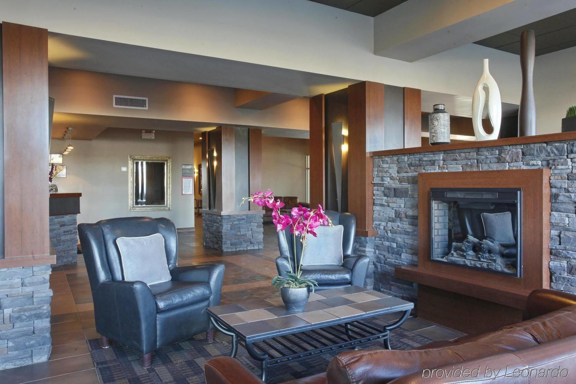 Radisson Hotel Fort St John Fort St. John エクステリア 写真