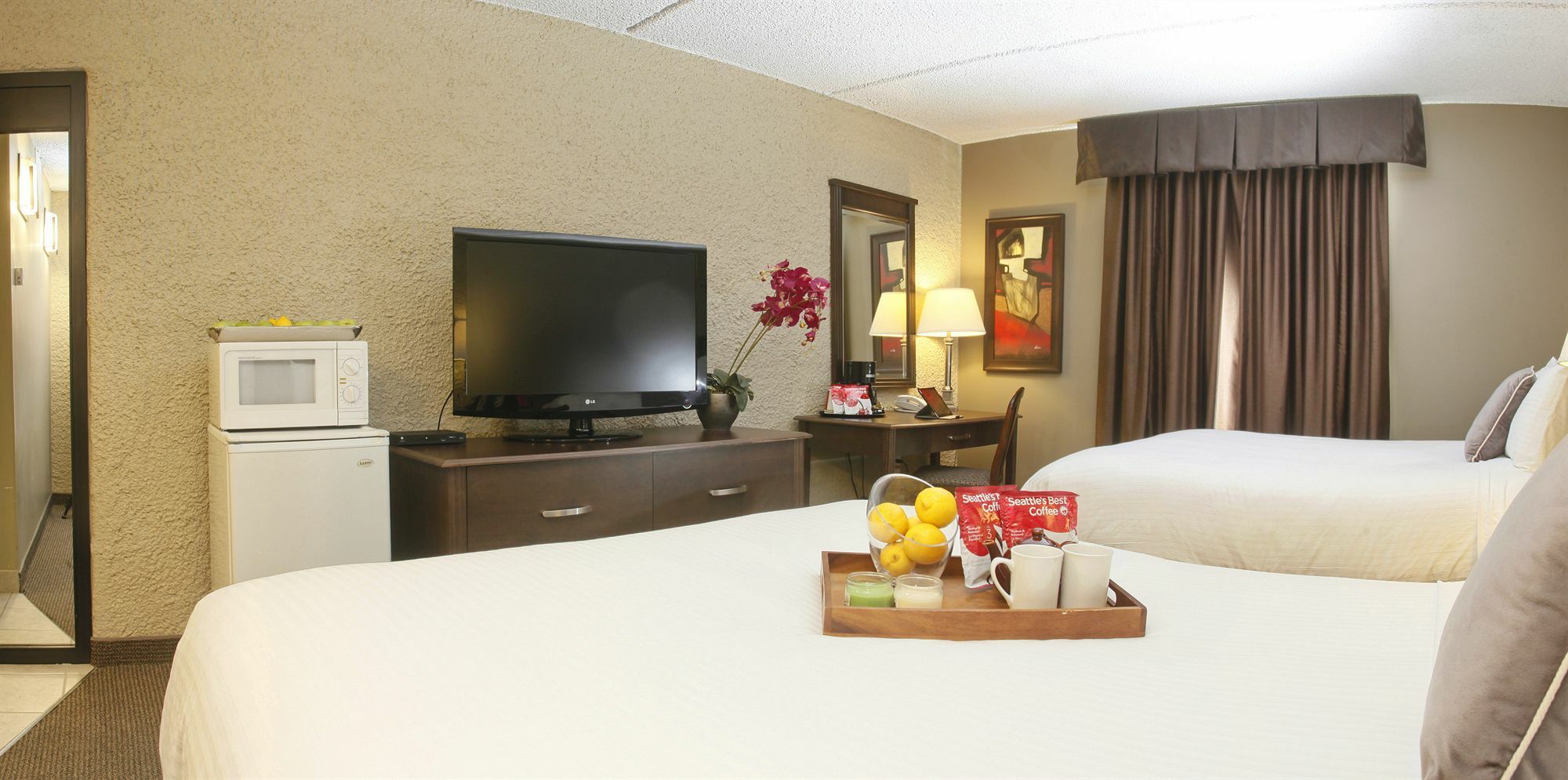 Radisson Hotel Fort St John Fort St. John エクステリア 写真